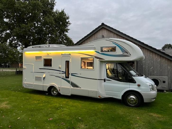 Ruime gezinscamper | 6 slaapplaatsen | Ford Rimor 2.4 | 2012, Caravans en Kamperen, Campers, Particulier, tot en met 6, Alkoof