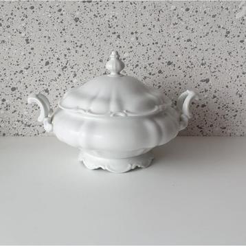 Hutschenreuther brocante dekschaal Sylvia  beschikbaar voor biedingen