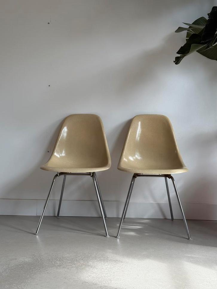 Herman Miller DSX Glasvezel Side Chair, Huis en Inrichting, Stoelen, Gebruikt, Twee, Overige materialen, Overige kleuren, Ophalen