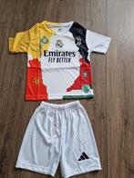 Nieuw Ronaldo Voetbaltenue - Maat 140, 164, 176, Ophalen of Verzenden, Nieuw, Jongen