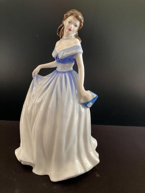 Royal Doulton porselein Charlotte HN 4092 (Reyshof), Antiek en Kunst, Antiek | Porselein, Ophalen of Verzenden