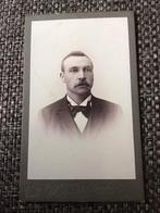 CDV, Man, W.H. Dikkenberg, Haarlem, Carte de Visite, Verzamelen, Ophalen of Verzenden, Voor 1940, Gebruikt, Foto