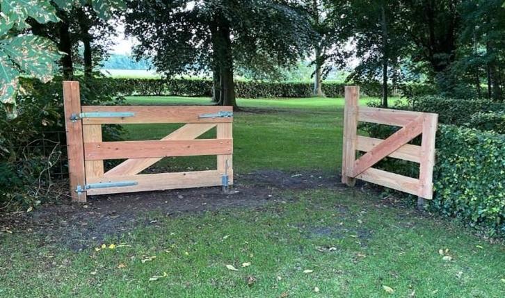 Douglas poorten. Poort. Landhek. Weidehek. Landelijk. Hek., Tuin en Terras, Tuinhekken en Hekwerk, Nieuw, Tuinhek, Hout, Ophalen