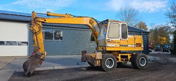 Liebherr A902 beschikbaar voor biedingen