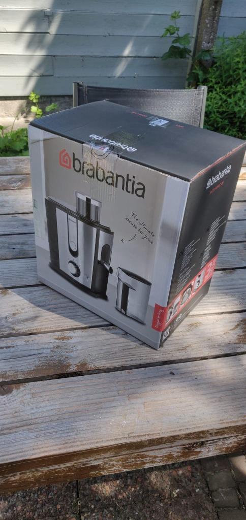 Brabantia Sapcentrifuge voor Groenten & Fruit - BBEK1123, Witgoed en Apparatuur, Juicers, Zo goed als nieuw, Sapcentrifuge, Elektrisch