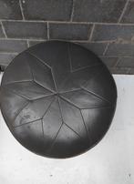 Marokkaanse leren poef., Huis en Inrichting, Ophalen, Gebruikt, Leer, 50 tot 75 cm