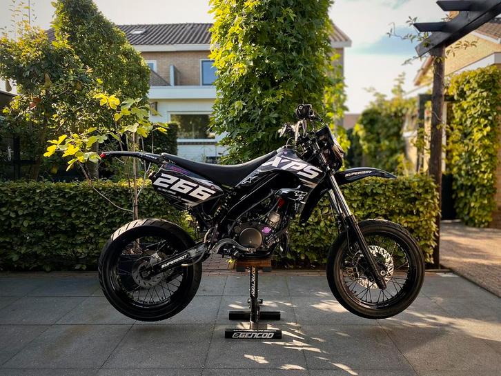 Peugeot XPS Supermotard 50cc (UNIEK), Fietsen en Brommers, Brommers | Derbi, Zo goed als nieuw, Maximaal 45 km/u, Ophalen