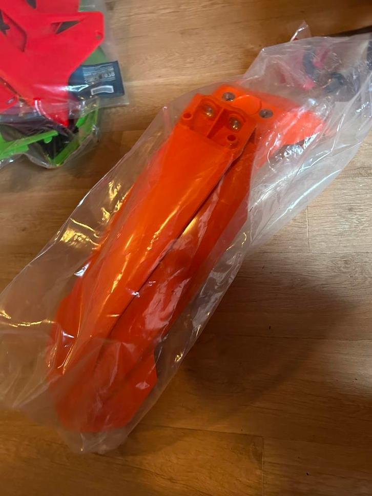 Nieuw voorspatbord ktm sx sxf, Motoren, Tuning en Styling, Ophalen of Verzenden