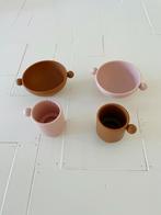 Oyoy tiny inka bowl en cup set siliconen caramel rose nieuw, Huis en Inrichting, Ophalen of Verzenden, Nieuw, Overige stijlen