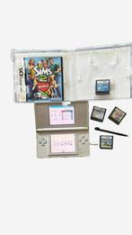 Nintendo ds lite, Spelcomputers en Games, Spelcomputers | Nintendo DS, Met games, Ophalen of Verzenden, Zo goed als nieuw, Zilver
