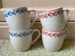 4 Mokken rood blauw bloemetjes 8,5cm groot ah Albert Heijn, Huis en Inrichting, Keuken | Servies, Ophalen of Verzenden, Overige stijlen