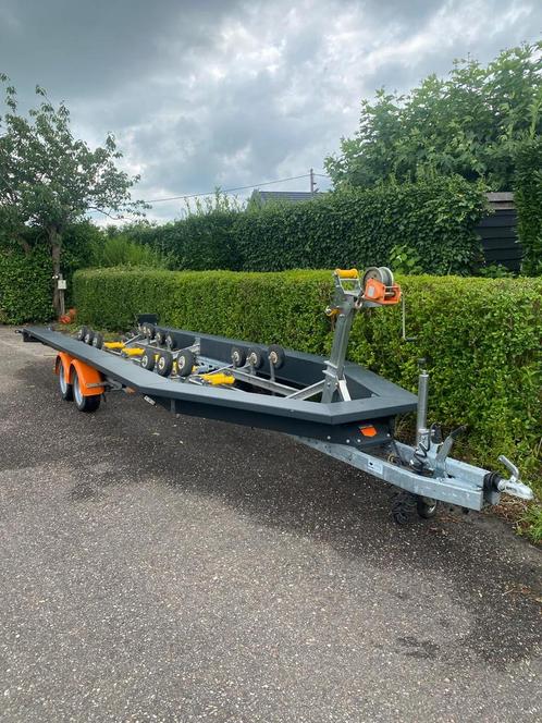 Dubbelassige Vanclaes boottrailer, Watersport en Boten, Boottrailers, Zo goed als nieuw, Sloepentrailer, 1500 tot 3000 kg, 6 tot 9 meter