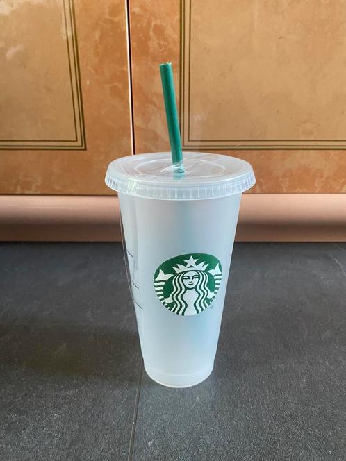 - Starbucks beker met rietje -, Huis en Inrichting, Keuken | Tupperware, Zo goed als nieuw, Beker of Kan, Wit, Ophalen of Verzenden
