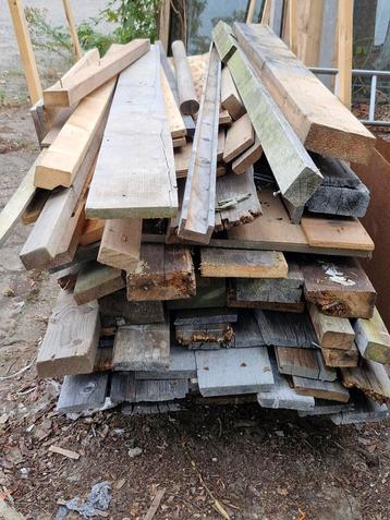 Gebruikt Hout - Diverse Planken beschikbaar voor biedingen