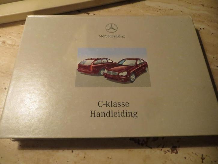 instructieboek Mercedes C-klasse sedan, combi 2001+C 32 AMG, Auto diversen, Handleidingen en Instructieboekjes, Ophalen of Verzenden