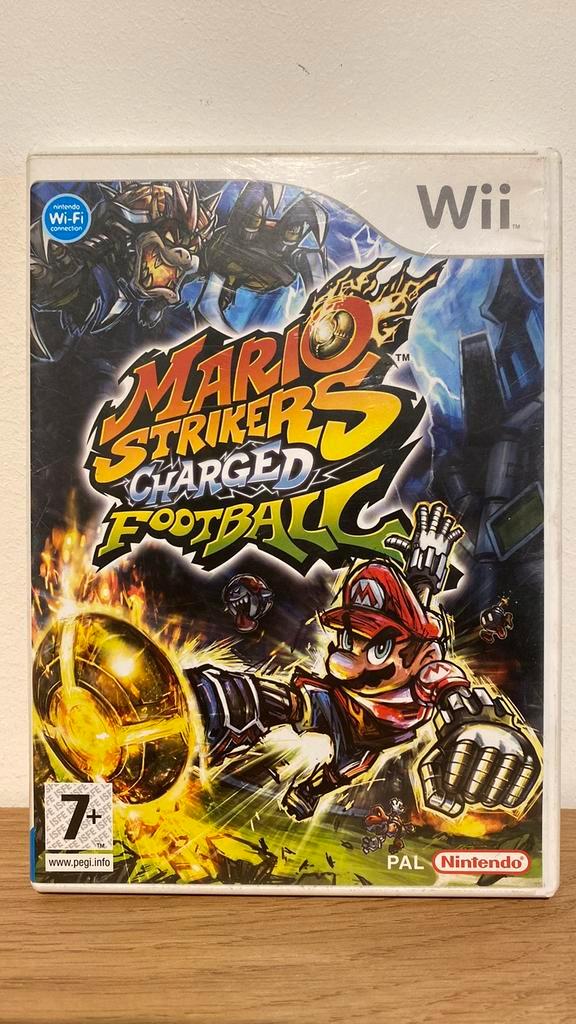 Mario strikers charged football compleet met handleiding, Spelcomputers en Games, Games | Nintendo Wii, Zo goed als nieuw, Sport
