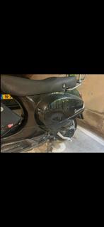 Vespa 2012, Fietsen en Brommers, Ophalen, Gebruikt, Maximaal 45 km/u