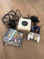 Nintendo GameCube + 2 controllers + 4 spellen, Spelcomputers en Games, Spelcomputers | Nintendo GameCube, Ophalen of Verzenden
