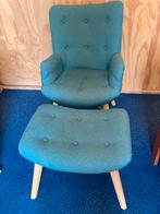 Fauteuil zeegroen met krukje (2019), Huis en Inrichting, Fauteuils, Ophalen, Gebruikt, Minder dan 75 cm, Stof