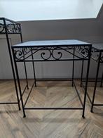 Drie sitetables / bijzettafeltjes met glazen bovenzijde, Huis en Inrichting, Tafels | Bijzettafels, Ophalen, Glas