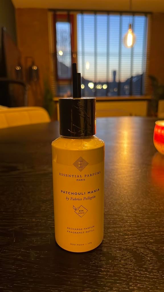 Essential parfums - Patchouli Mania, Sieraden, Tassen en Uiterlijk, Uiterlijk | Parfum, Nieuw, Verzenden