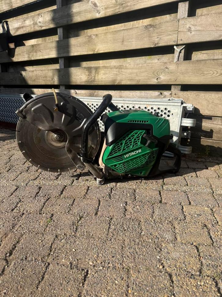 Hitachi 350mm blad bandenzaag betonzaag, Tuin en Terras, Hand-tuingereedschap, Gebruikt, Ophalen