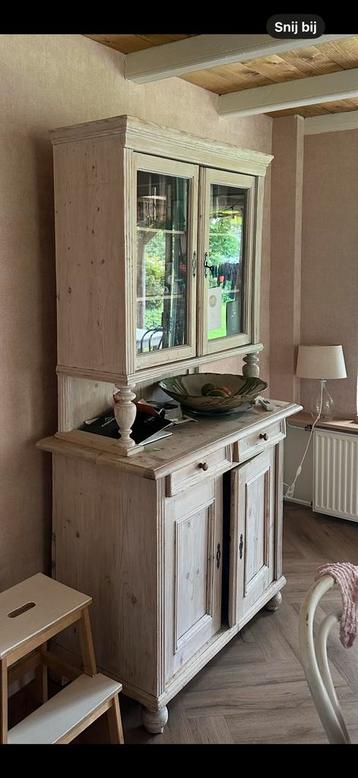 Brocante Kast Whitewash beschikbaar voor biedingen