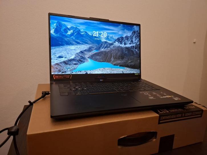 ASUS TUF Gaming A17 FA707NU-HX023W Laptop, Computers en Software, Windows Laptops, Zo goed als nieuw, 15 inch, SSD, 4 Ghz of meer