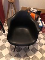 8 Zwarte design stoelen, Kunststof, Gebruikt, Zwart, Ophalen of Verzenden