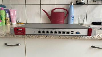 Firewall Zyxel USG  310 in goede conditie beschikbaar voor biedingen