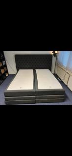 Goossens bed 180x200, Barok gecapatuneerd, Tweepersoons, Ophalen of Verzenden, Zo goed als nieuw