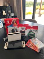 Nintendo Switch OLED, Met games, Met 2 controllers, Zo goed als nieuw, Switch OLED