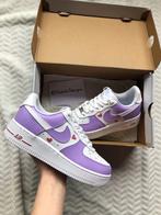 Custom Nike Air Force 1 paars hart, Kleding | Dames, Schoenen, Nieuw, Nike, Ophalen of Verzenden, Wit