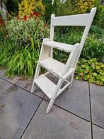 houten trap en stoel ineen, Doe-het-zelf en Verbouw, Ladders en Trappen, Ophalen, Gebruikt, Trap, Minder dan 2 meter