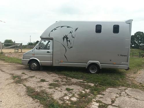 Iveco Paardenwagen 2 paards B-rijbewijs. 159252km nw: APK, Dieren en Toebehoren, Paarden en Pony's | Trailers en Aanhangwagens
