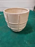 bloempot geruit creme, Ophalen of Verzenden, 'T Olde Gre-j, Info@toldegrej.nl, Endepoelstraat 20f Didam