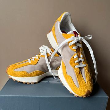 Nieuw in doos New Balance 327 - Geel/Beige - Maat 42,5 (9) beschikbaar voor biedingen