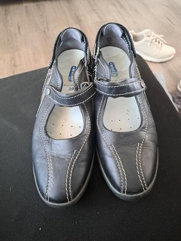Dames schoenen wolky  beschikbaar voor biedingen