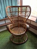 Vintage Rotan Pauwenzetel, Ophalen