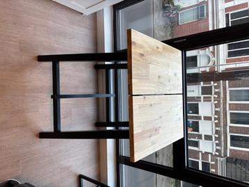 Ikea Tybyn hoge tafel beschikbaar voor biedingen