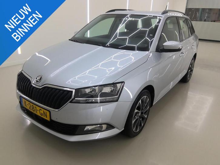 SKODA FABIA COMBI 1.0 TSI BUSINESS EDITION I APPLE CARPLAY I, Auto's, Skoda, Bedrijf, Te koop, Fabia, ABS, Airbags, Airconditioning