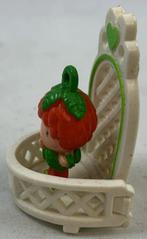 Charmkins Dufti Hasbro Poison Ivy figuur met balkon vintage, Verzamelen, Poppetjes en Figuurtjes, Postbus 64461, Brunssum, Nederland
