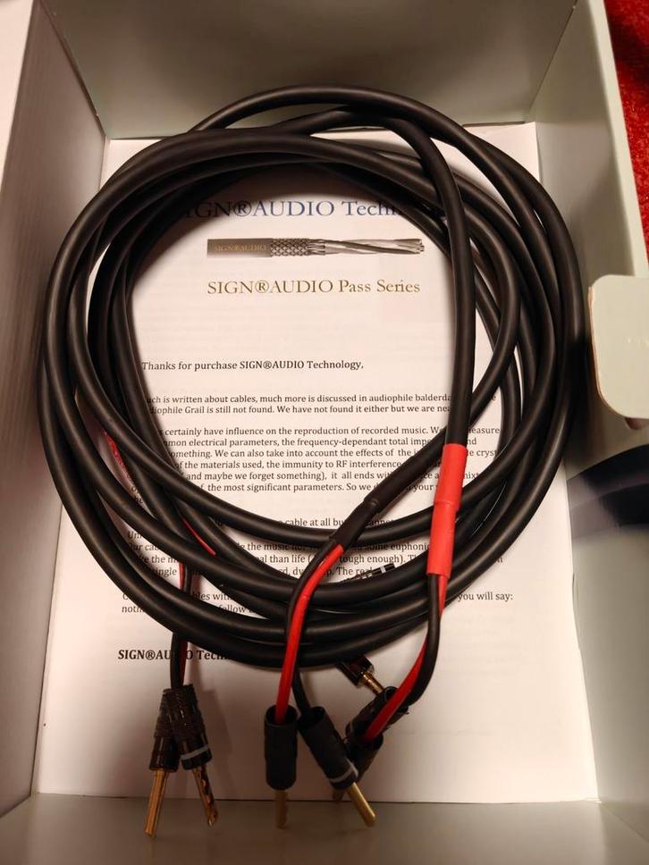 HIGH END! SIGN AUDIO Technology Luidsprekerkabel 2,5 m, Audio, Tv en Foto, Audiokabels en Televisiekabels, Zo goed als nieuw, Luidsprekerkabel