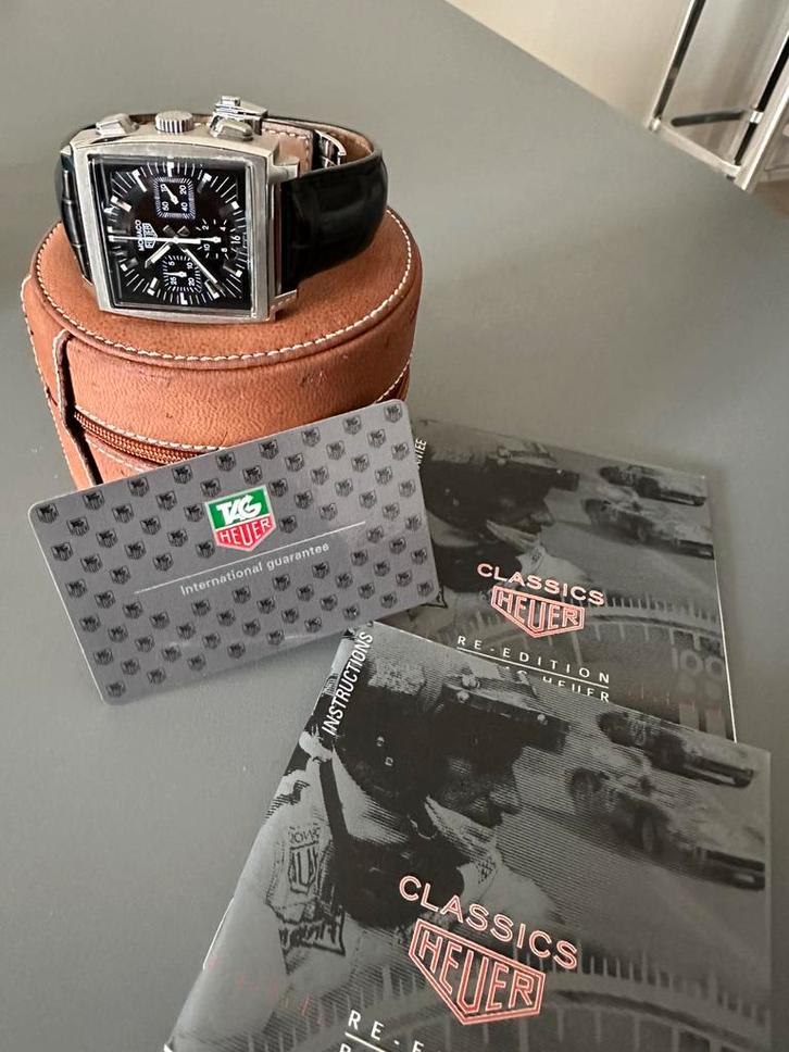 Tag Heuer Monaco CS2111, Sieraden, Tassen en Uiterlijk, Horloges | Heren, Zo goed als nieuw, TAG Heuer, Leer, Ophalen of Verzenden