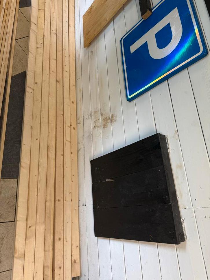 Houten Balken & Panlatten - 7 balken, 8 latten, Doe-het-zelf en Verbouw, Hout en Planken, Gebruikt, Balk, Vuren, 300 cm of meer