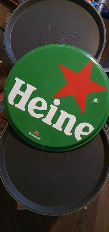 Dienbladen Heineken met anti slip beschikbaar voor biedingen