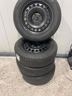 Volkswagen Tiguan stalen velgen met winterbanden, Auto-onderdelen, Banden en Velgen, Ophalen, 18 inch, Gebruikt, Velg(en)