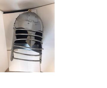 Ridderhelm met tralies, gegalvaniseerd staal, nieuw beschikbaar voor biedingen