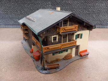 Kibri alpenboerderij H0 beschikbaar voor biedingen