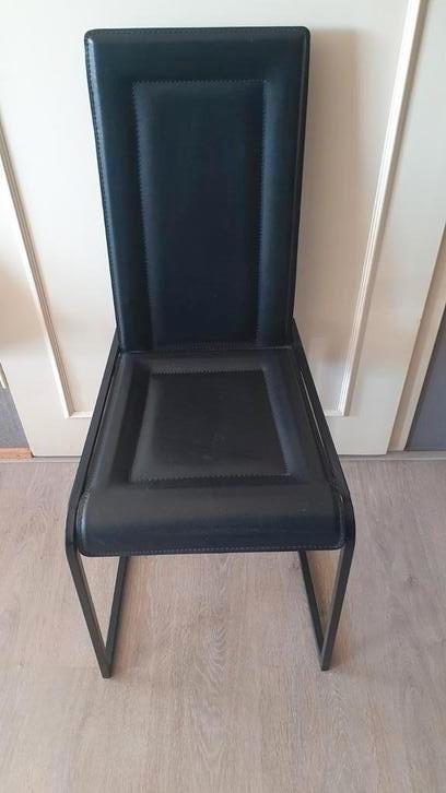 Design vintage leren stoel, Huis en Inrichting, Stoelen, Zo goed als nieuw, Eén, Leer, Metaal, Zwart, Ophalen of Verzenden